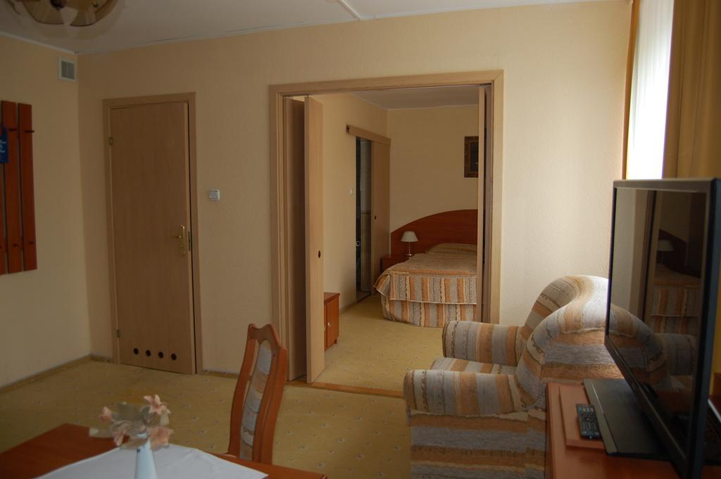 Hotel Wodnik Łeba Camera foto